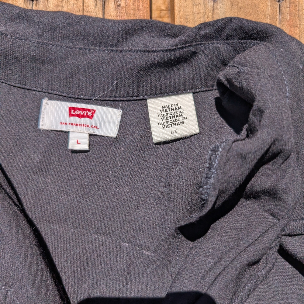 Levi's Black Blouse Short Sleeve Top - Picture 3 of 5